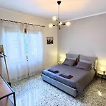 Adelaide's House דירה *