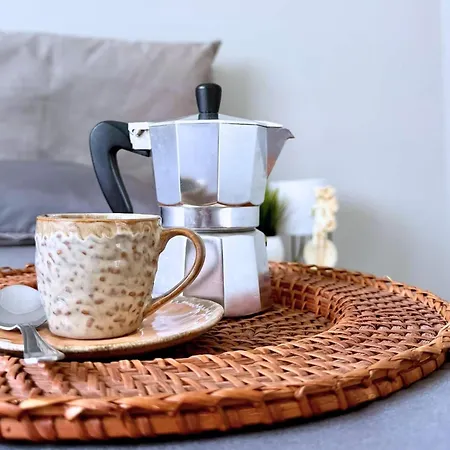Adelaide's House 로마